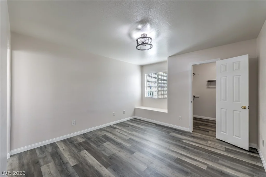 2725 Nellis, Las Vegas, NV 89121