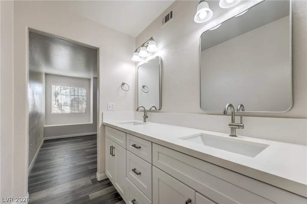 2725 Nellis, Las Vegas, NV 89121