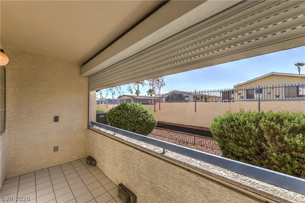 2725 Nellis, Las Vegas, NV 89121