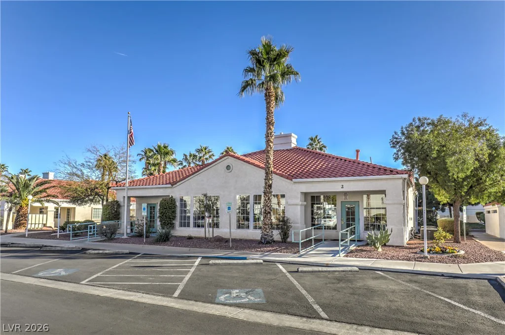 2725 Nellis, Las Vegas, NV 89121