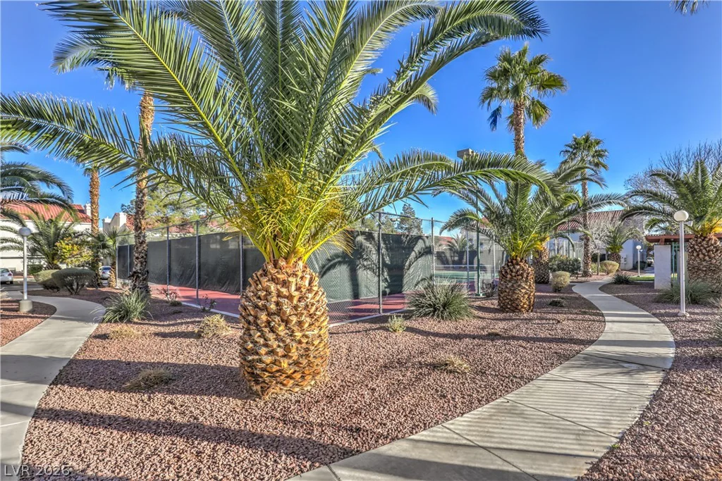 2725 Nellis, Las Vegas, NV 89121
