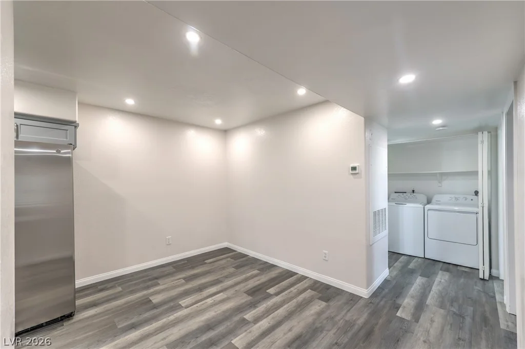2725 Nellis, Las Vegas, NV 89121