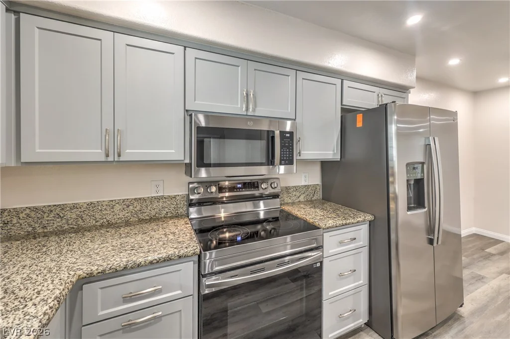 2725 Nellis, Las Vegas, NV 89121