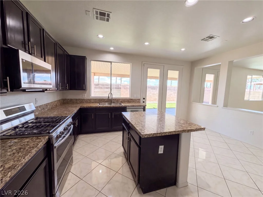 7878 Mohican Canyon, Las Vegas, NV 89113
