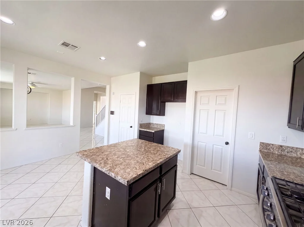 7878 Mohican Canyon, Las Vegas, NV 89113