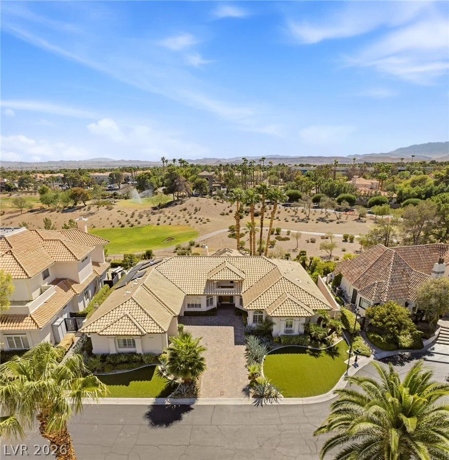 8633 Lakeridge, Las Vegas, NV 89117