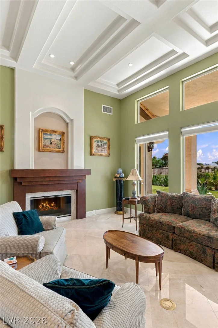 8633 Lakeridge, Las Vegas, NV 89117