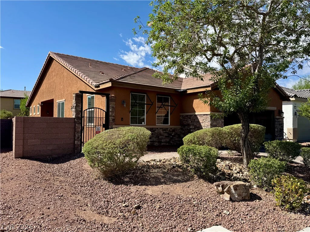 4037 Crystal Island, North Las Vegas, NV 89081