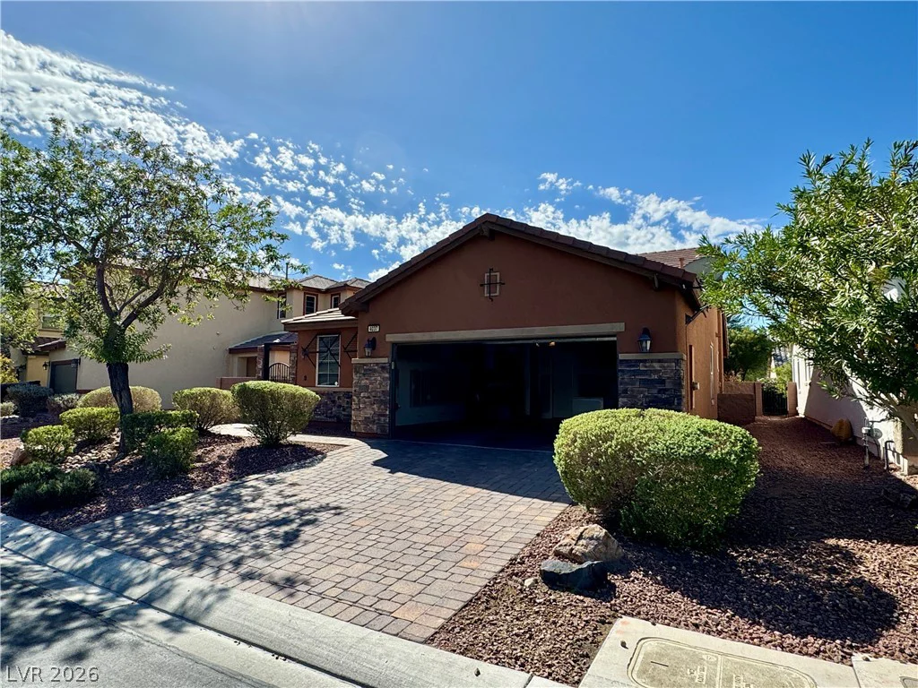 4037 Crystal Island, North Las Vegas, NV 89081