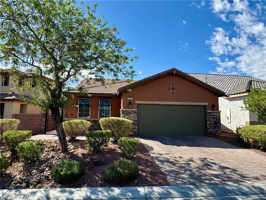 4037 Crystal Island, North Las Vegas, NV 89081