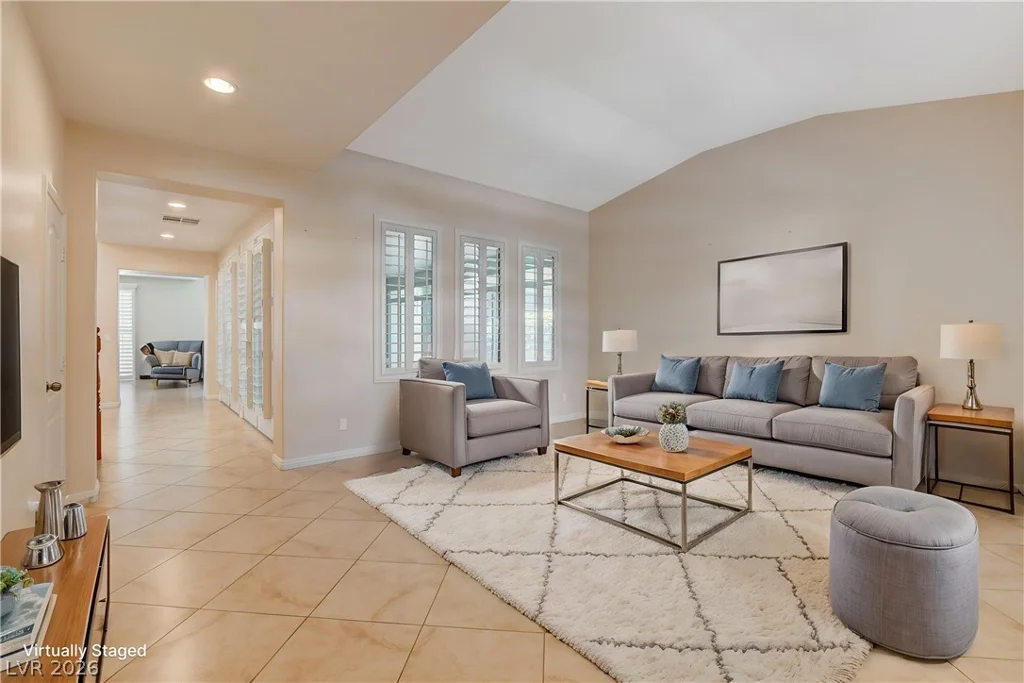 3809 Moonshine Falls, North Las Vegas, NV 89085