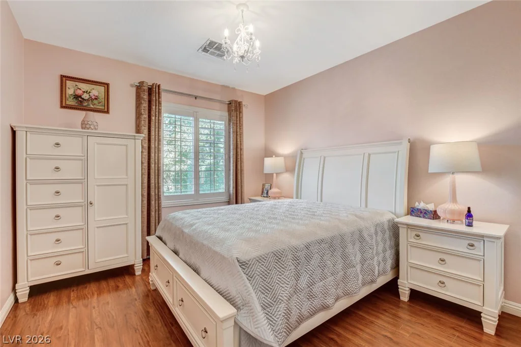 3809 Moonshine Falls, North Las Vegas, NV 89085