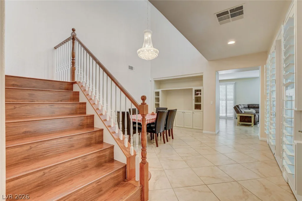 3809 Moonshine Falls, North Las Vegas, NV 89085