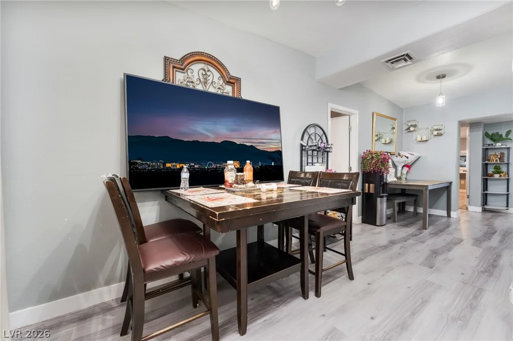 321 Princeton, Las Vegas, NV 89107