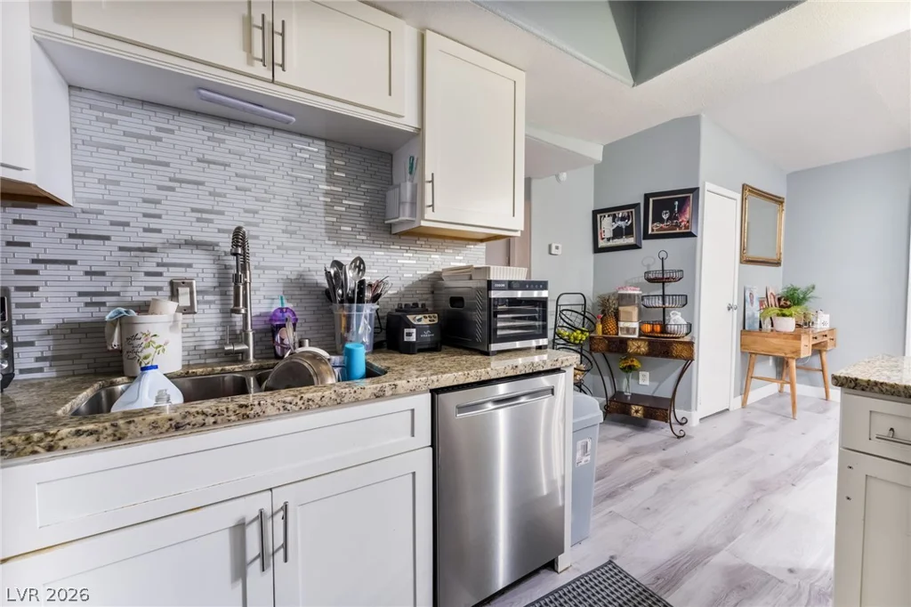 321 Princeton, Las Vegas, NV 89107