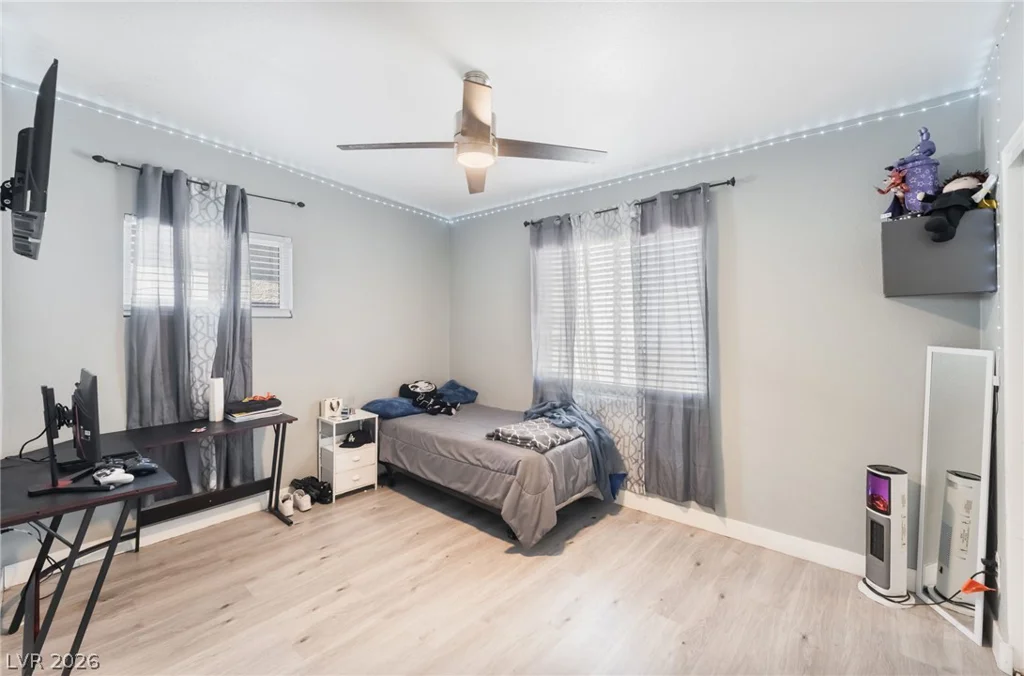 321 Princeton, Las Vegas, NV 89107