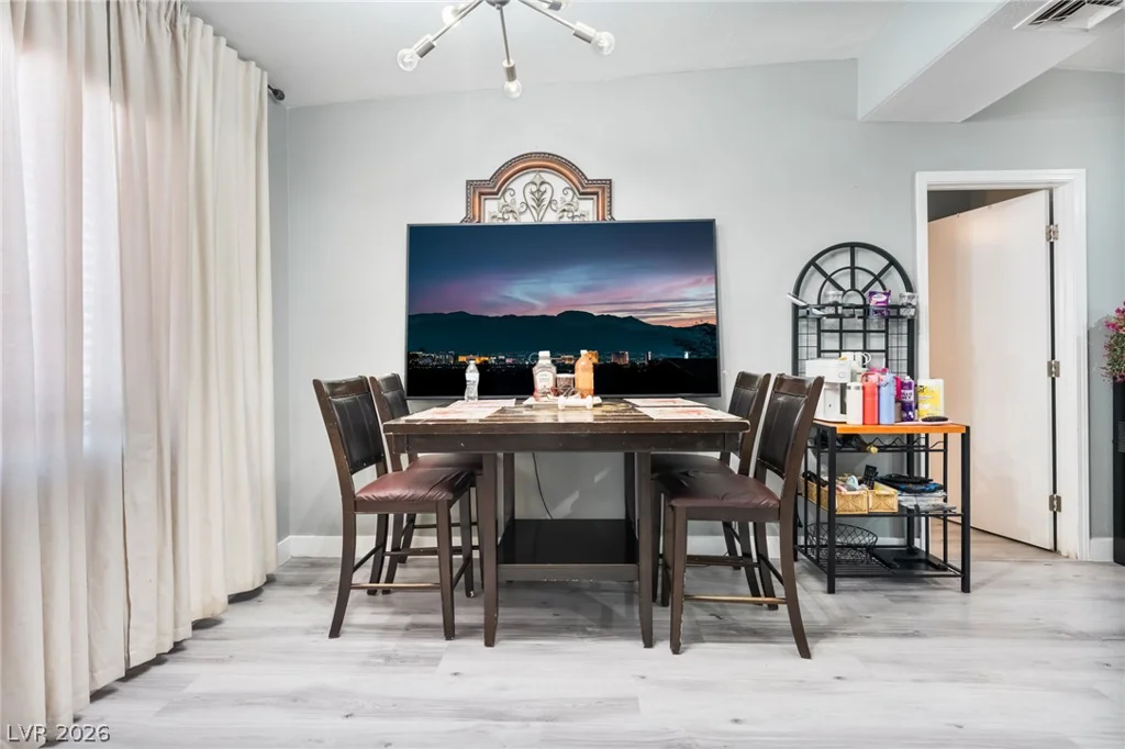 321 Princeton, Las Vegas, NV 89107