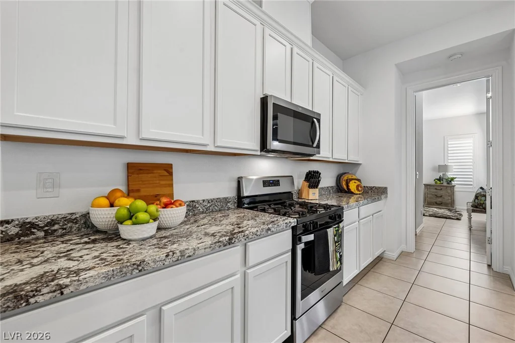 6754 Desert Crimson, Las Vegas, NV 89148