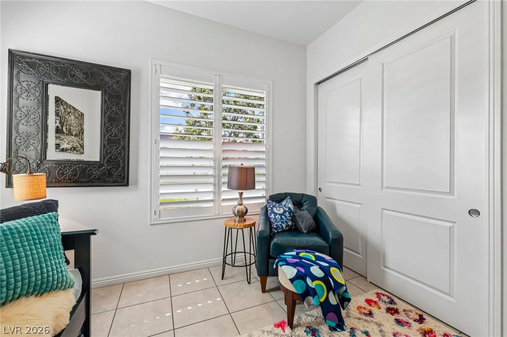 6754 Desert Crimson, Las Vegas, NV 89148