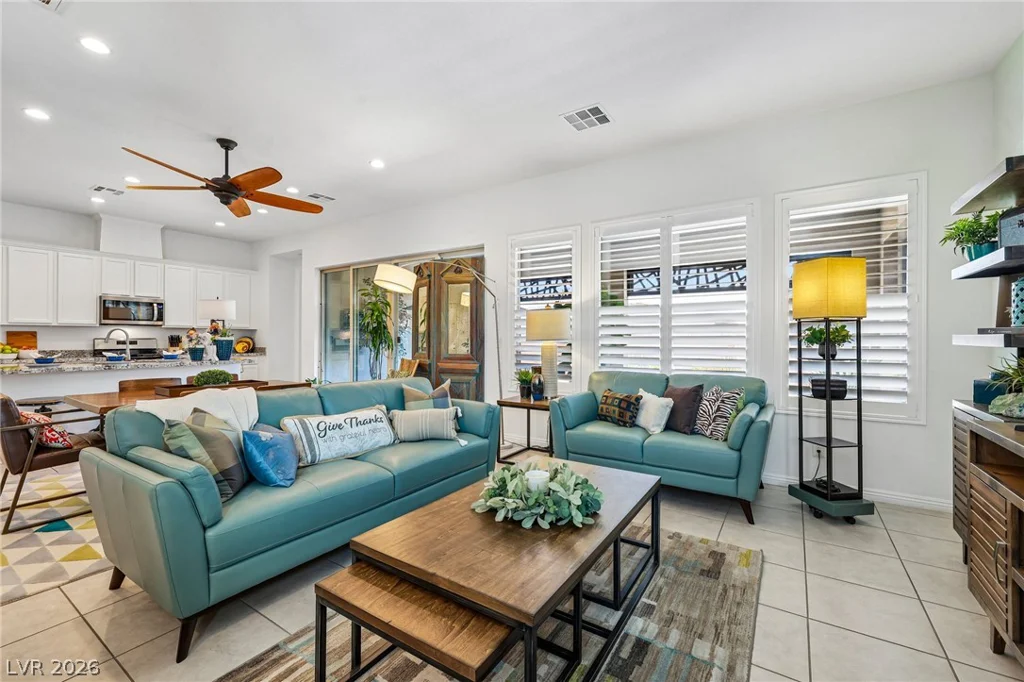 6754 Desert Crimson, Las Vegas, NV 89148