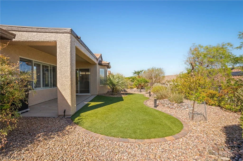 2570 Youngtown, Henderson, NV 89052