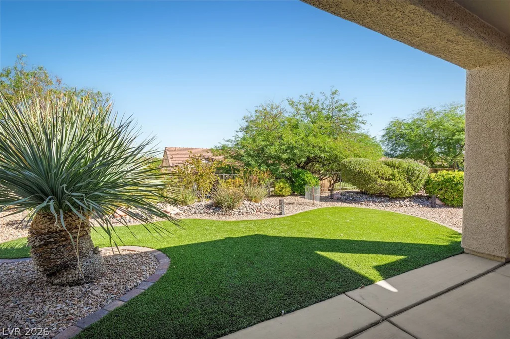 2570 Youngtown, Henderson, NV 89052