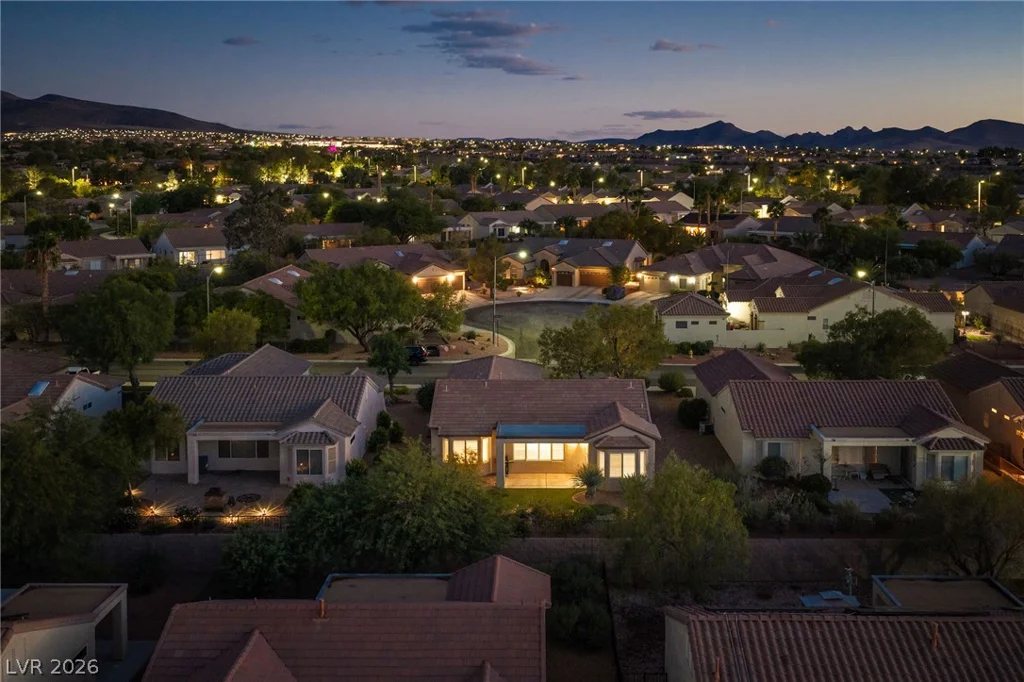 2570 Youngtown, Henderson, NV 89052