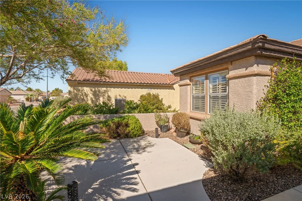 2570 Youngtown, Henderson, NV 89052