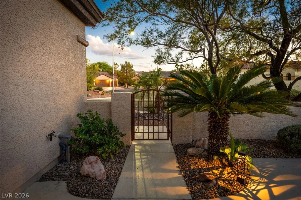 2570 Youngtown, Henderson, NV 89052