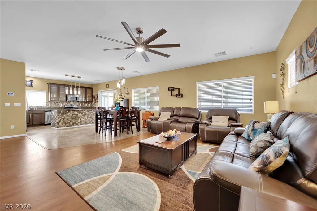 205 Gemstone Hill, North Las Vegas, NV 89031