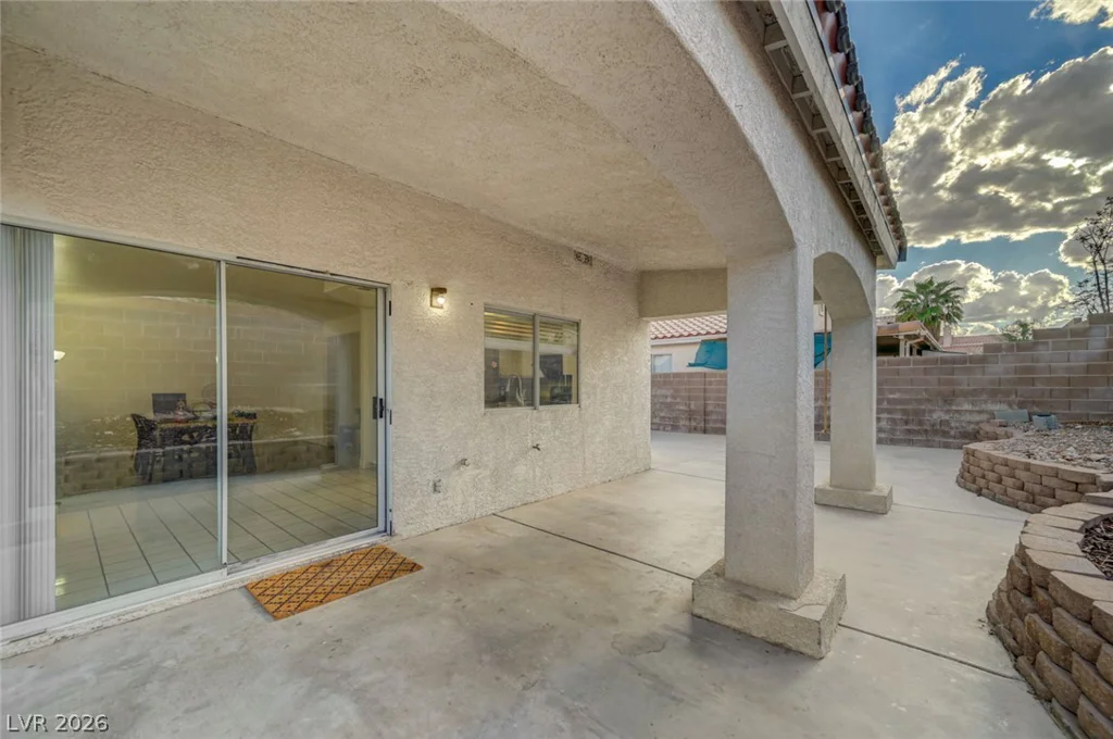 7680 Little Valley, Las Vegas, NV 89147