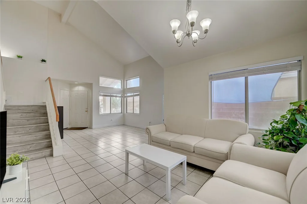 7680 Little Valley, Las Vegas, NV 89147