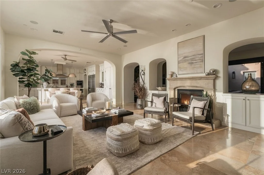 12 Menaggio, Henderson, NV 89011
