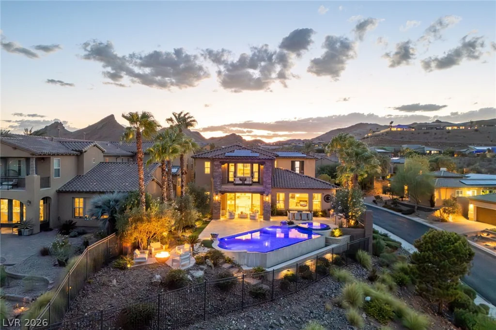 12 Menaggio, Henderson, NV 89011
