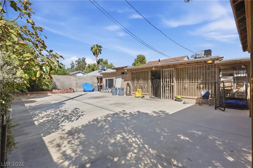 1932 Franklin, Las Vegas, NV 89104