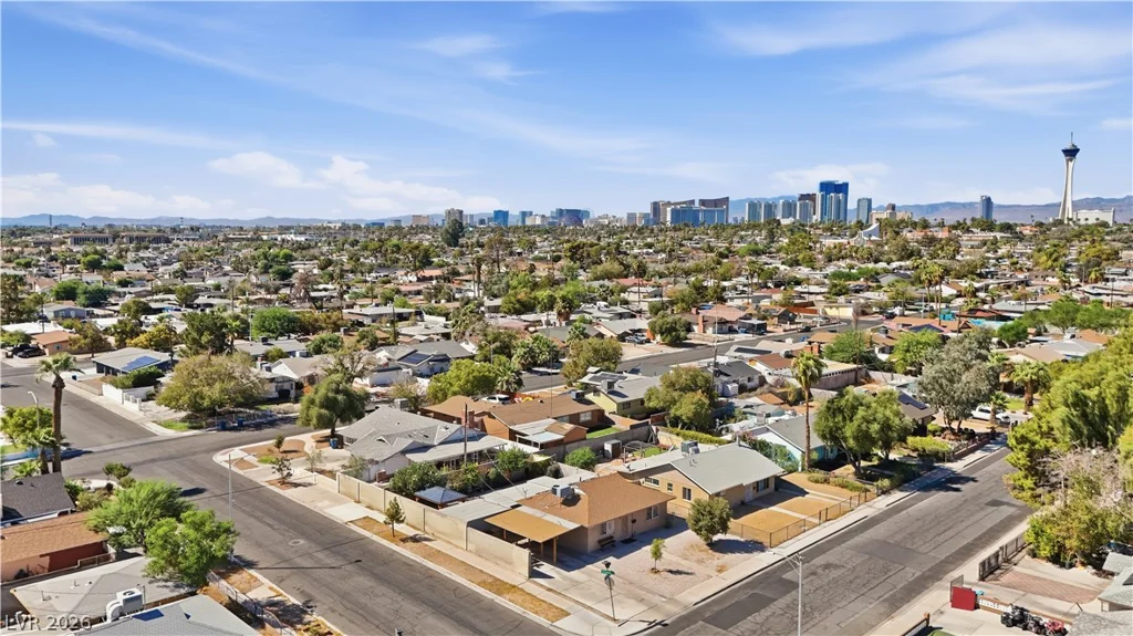 1932 Franklin, Las Vegas, NV 89104