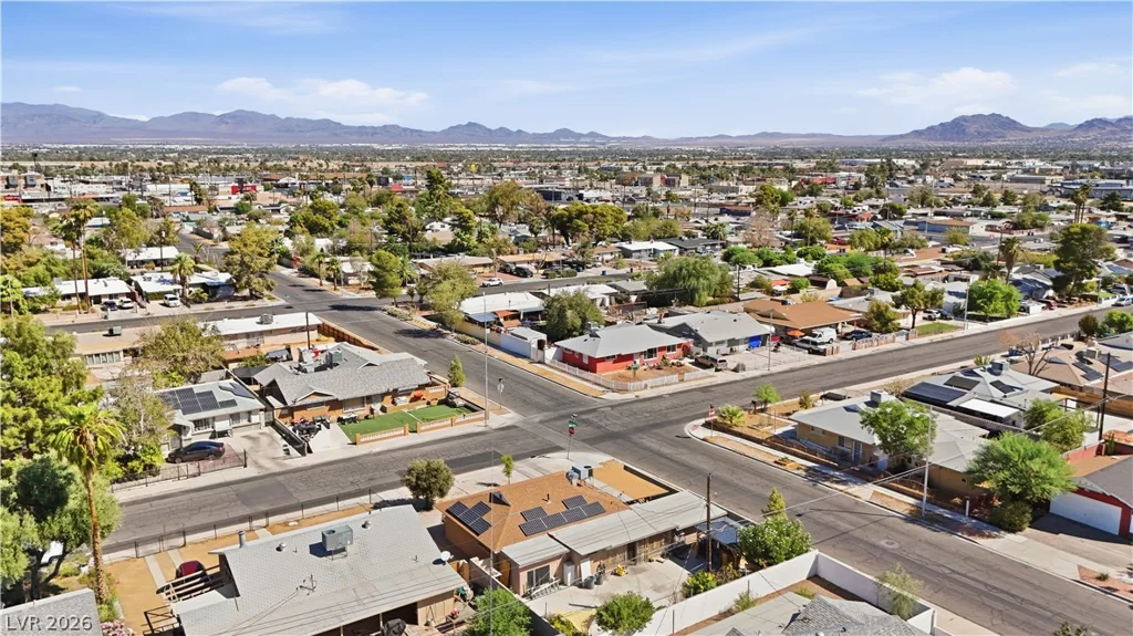 1932 Franklin, Las Vegas, NV 89104