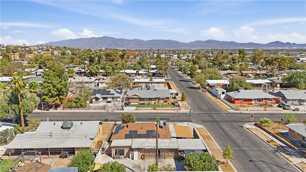 1932 Franklin, Las Vegas, NV 89104
