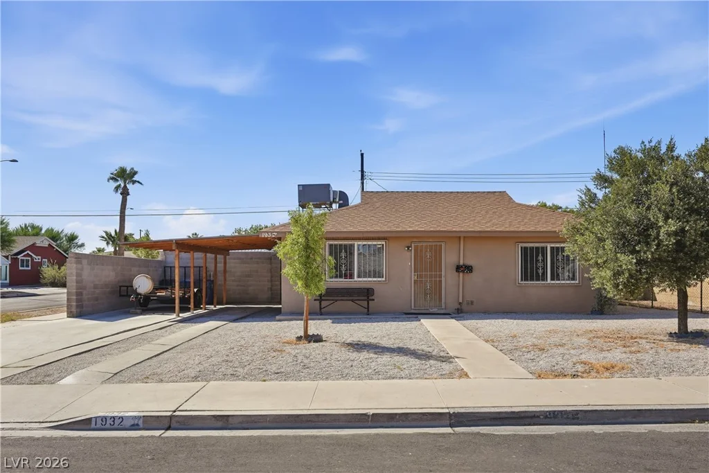 1932 Franklin, Las Vegas, NV 89104