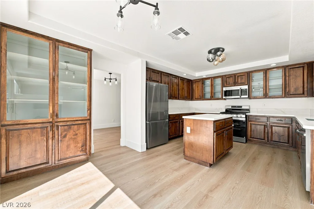1661 Starlight Canyon, Las Vegas, NV 89183