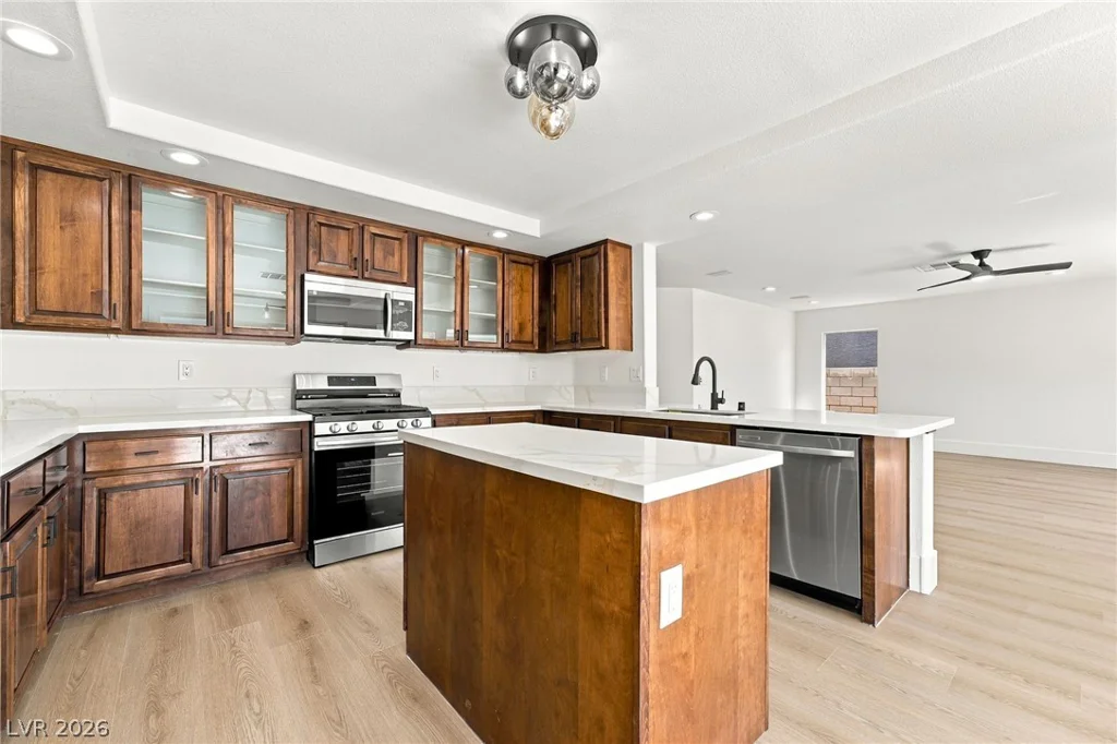 1661 Starlight Canyon, Las Vegas, NV 89183
