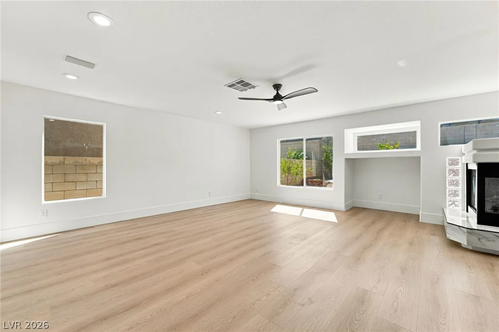 1661 Starlight Canyon, Las Vegas, NV 89183