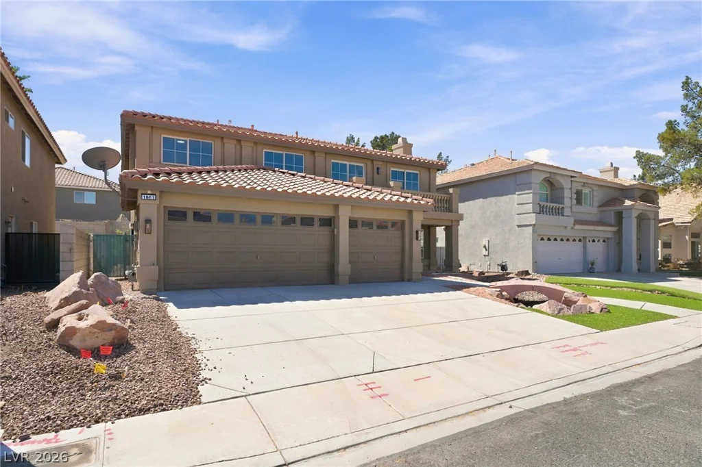 1661 Starlight Canyon, Las Vegas, NV 89183