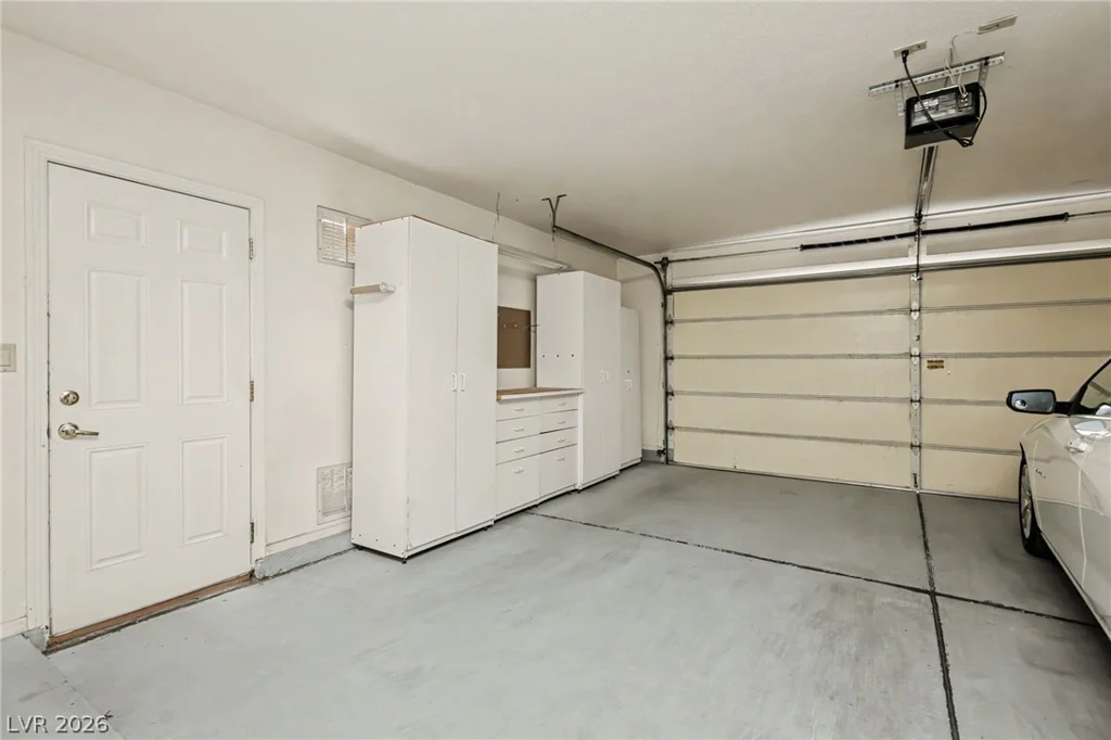 8717 Marble, Las Vegas, NV 89134