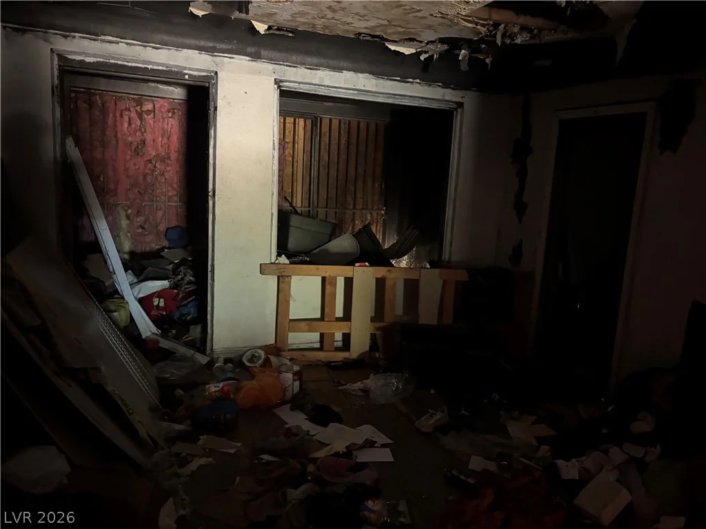 1524 D, Las Vegas, NV 89106