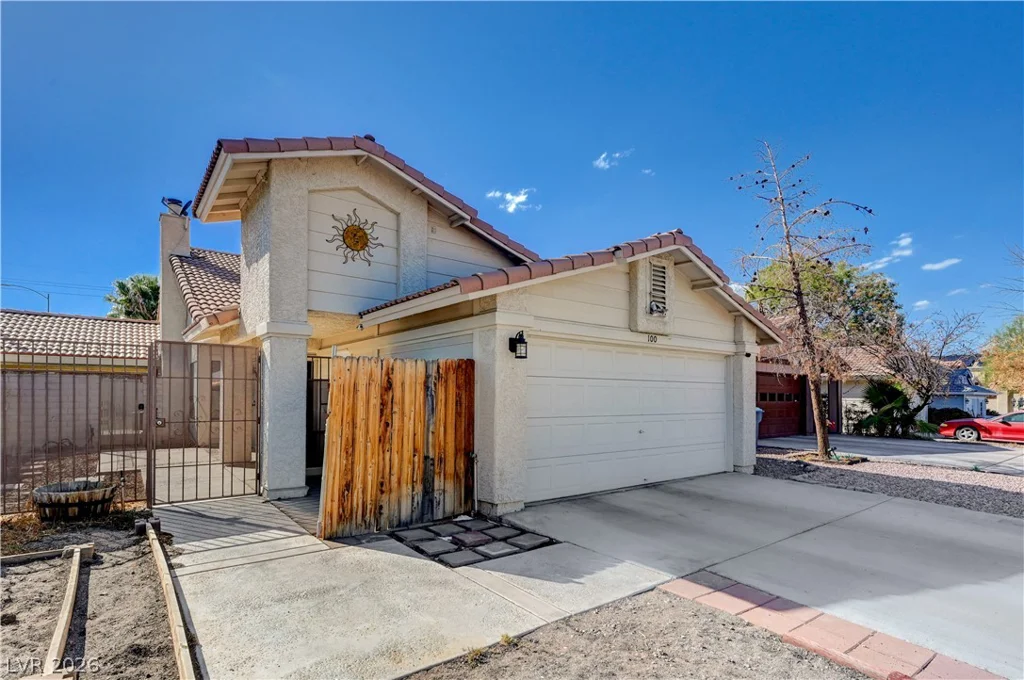 100 Underhill, Las Vegas, NV 89145