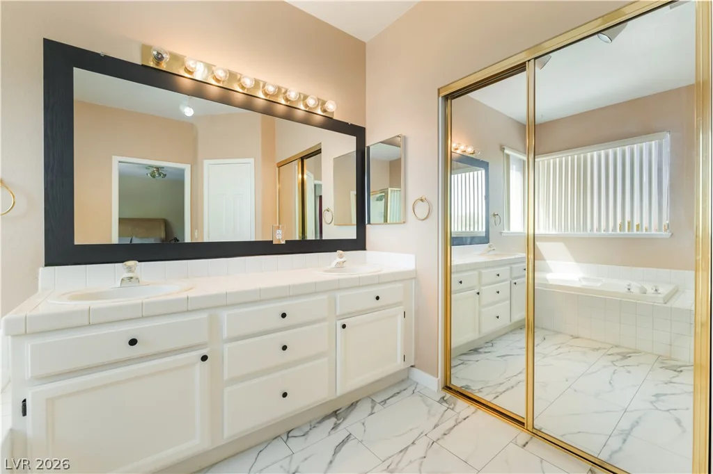 2324 Pinion Valley, Las Vegas, NV 89134