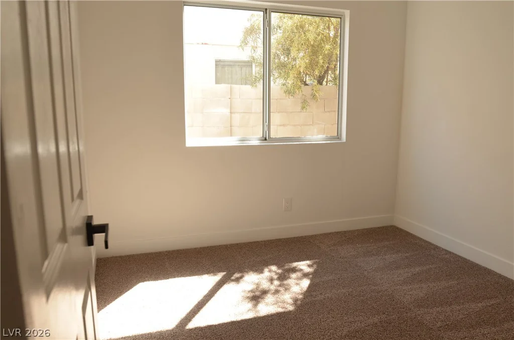2717 Camphor Tree, Las Vegas, NV 89108