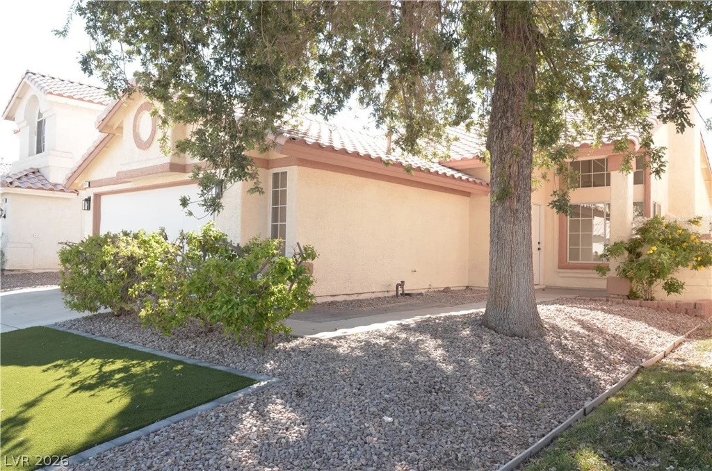 2717 Camphor Tree, Las Vegas, NV 89108