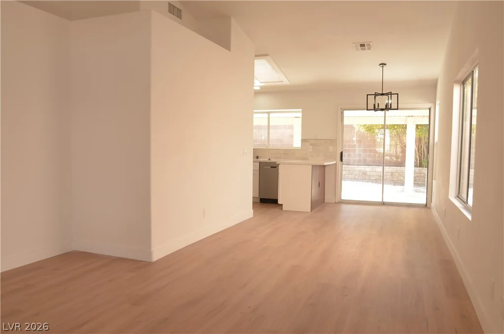 2717 Camphor Tree, Las Vegas, NV 89108